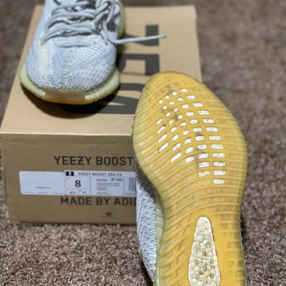 Yeezy 350 Worn original box Mens